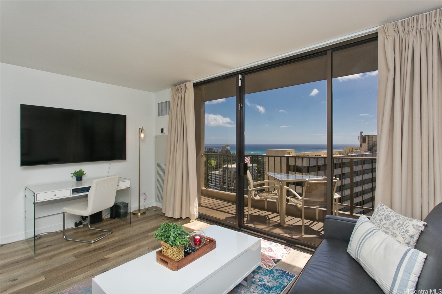 229 Paoakalani Avenue 2808