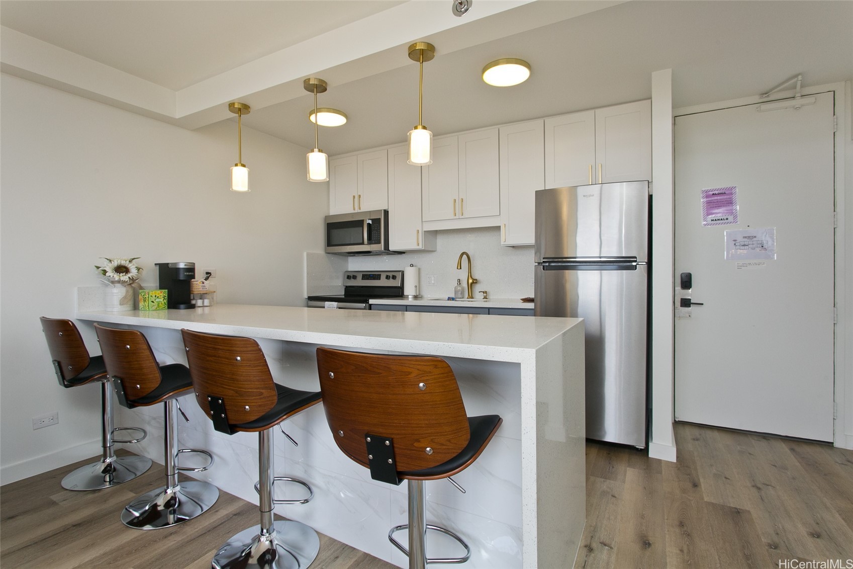 229 Paoakalani Avenue 2808