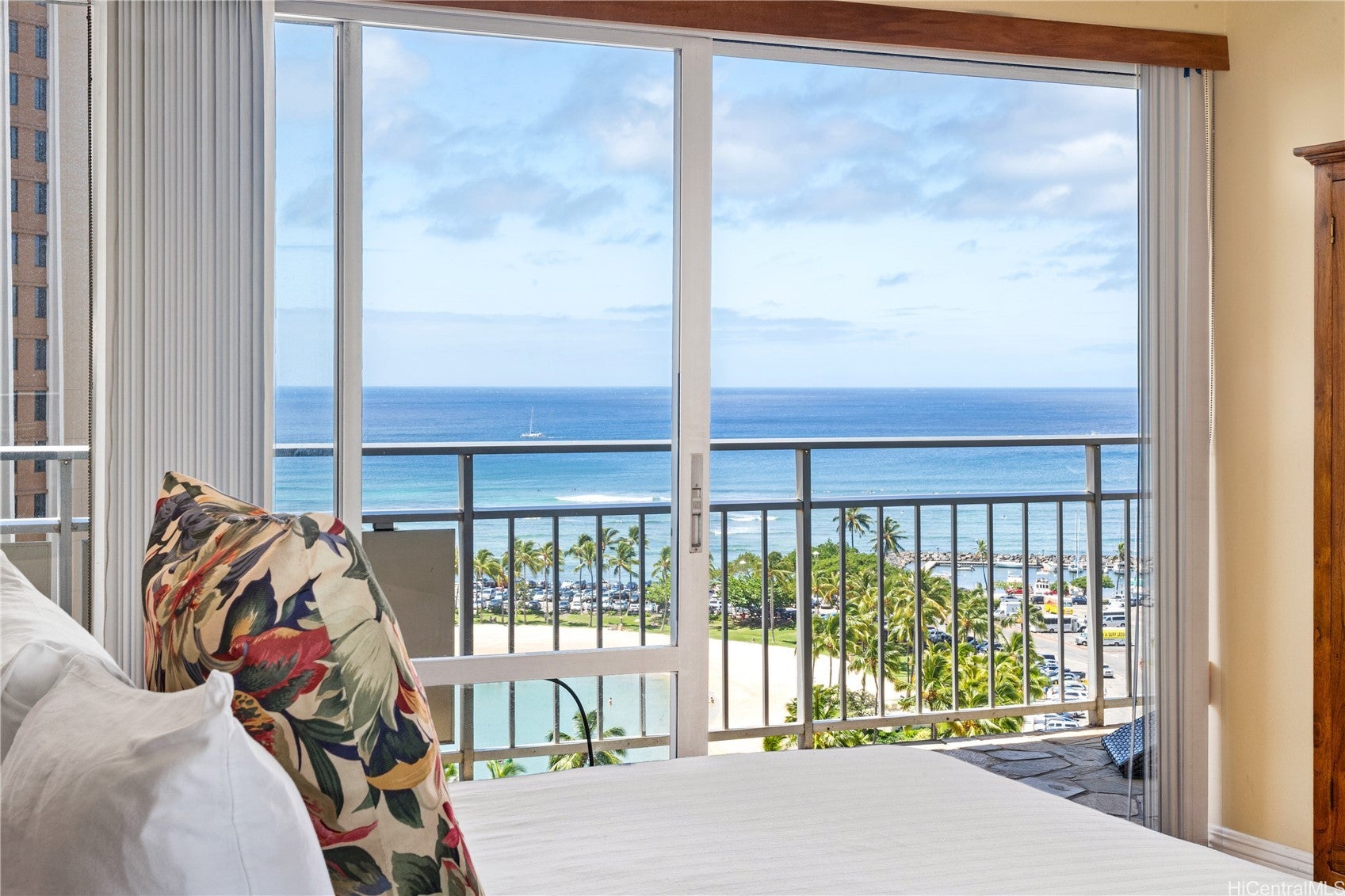 1777 Ala Moana Boulevard 1418