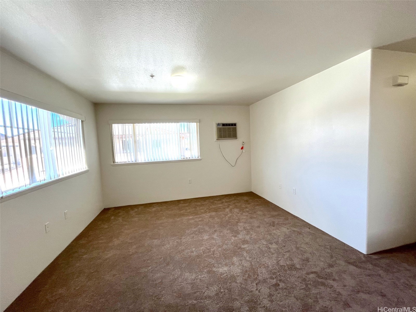 91-1013 Kamaaha Avenue 306