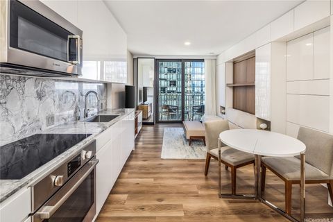 987 Queen Street 1806 Honolulu HI 96814