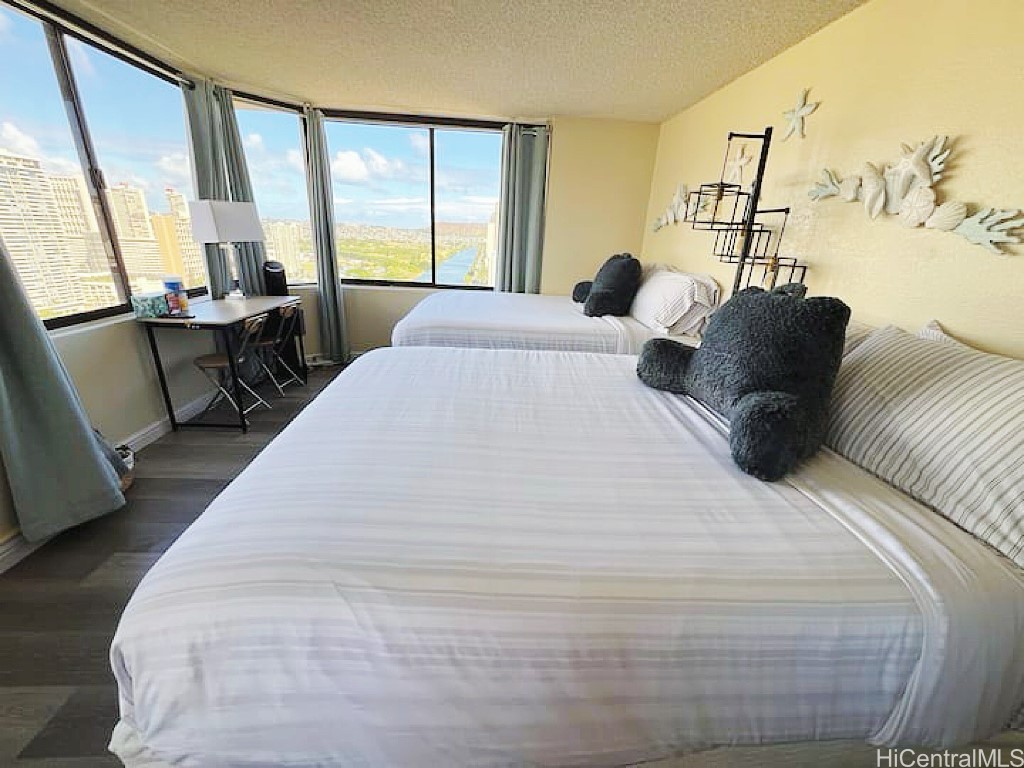 444 Niu Street 2906