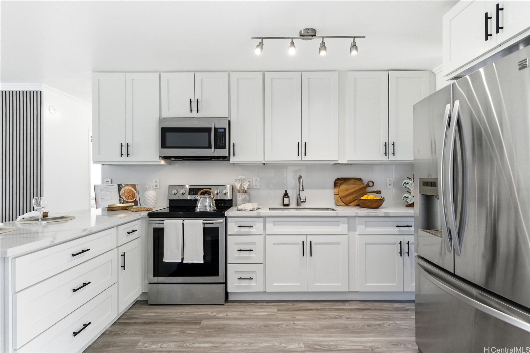 95-257 Waikalani Drive B703