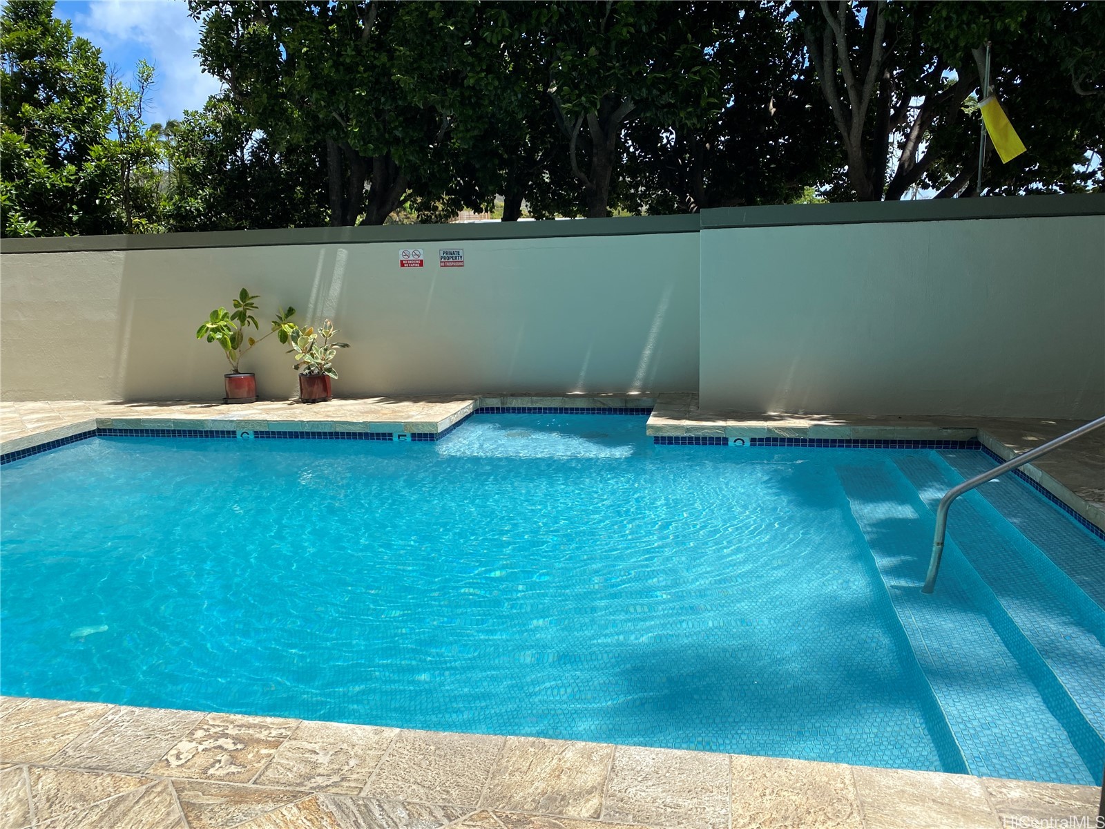 Diamond Head Vista Residential Lease
