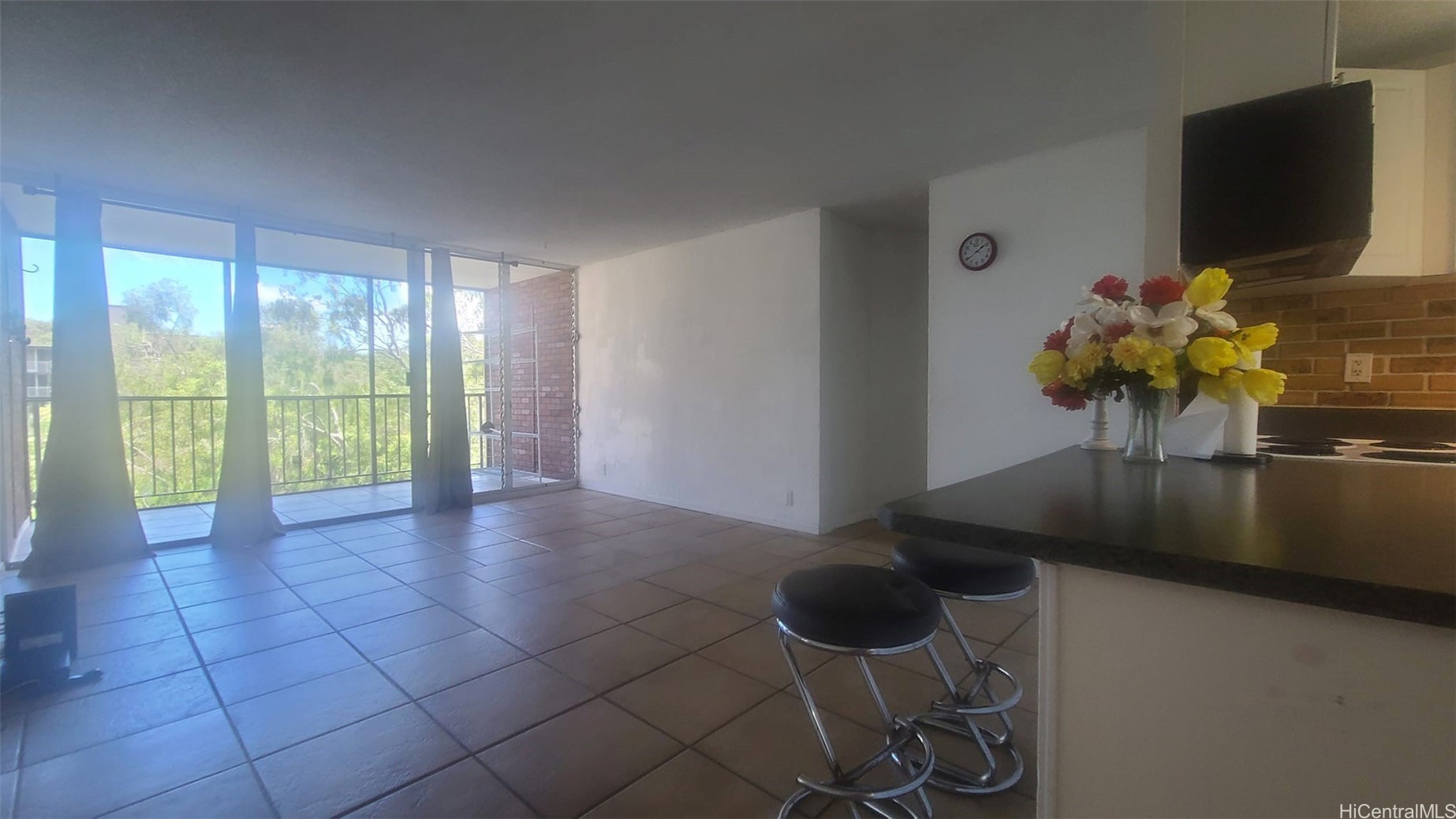 95-273 Waikalani Drive D1005