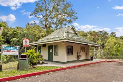 Photo of 95-996 Wikao Street #P203, Mililani, HI 96789 (MLS # 202600108)