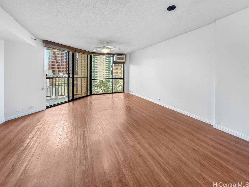 60 N Beretania Street 1210