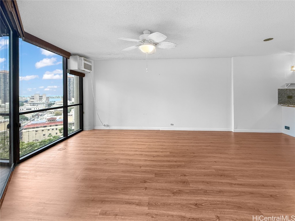 60 N Beretania Street 1210