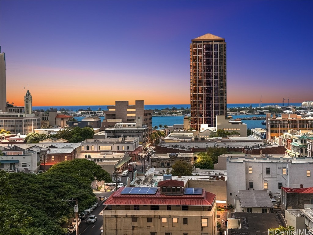 Honolulu Tower Condominium