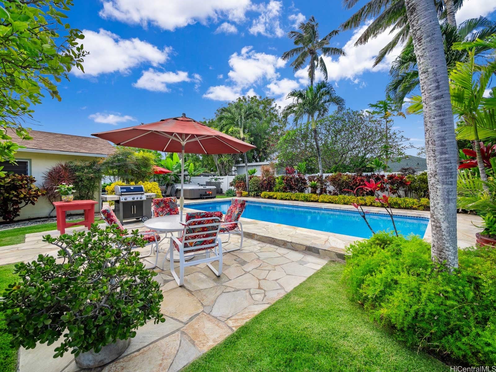 294 Awakea Road