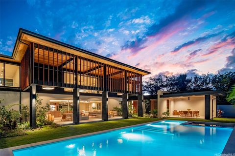 4543 Aukai Avenue Honolulu HI 96816