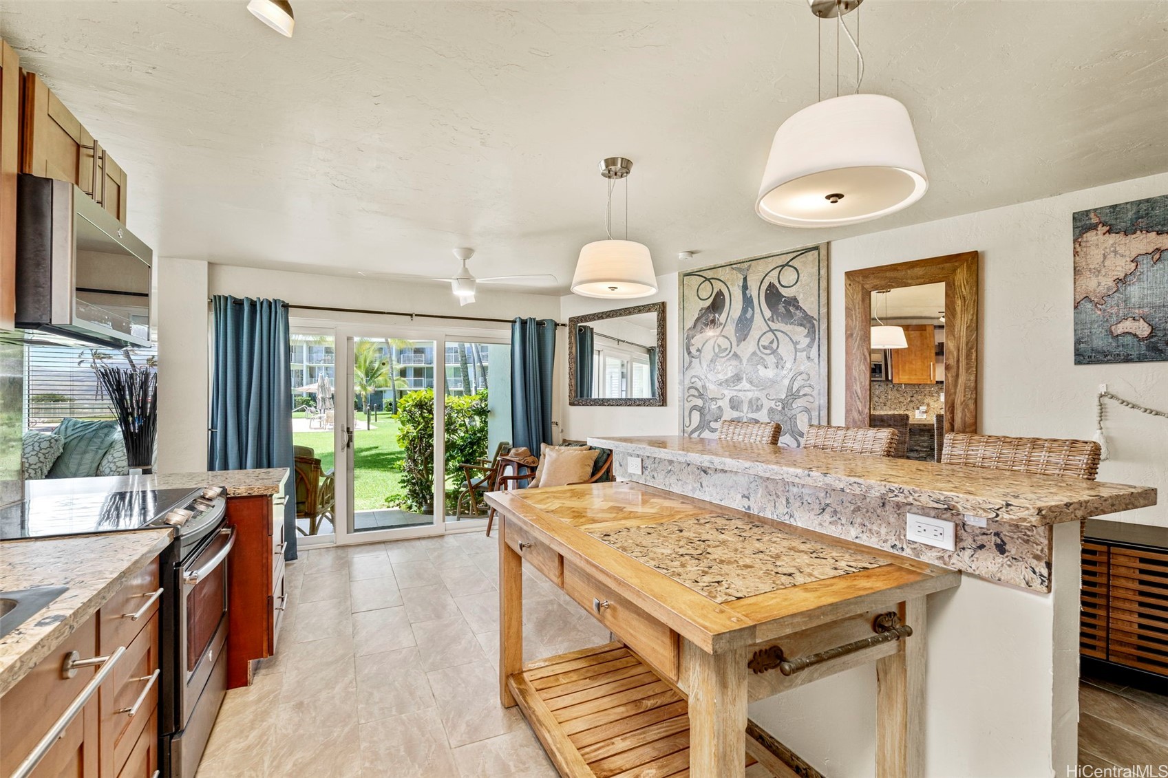 87-561 Farrington Highway 102