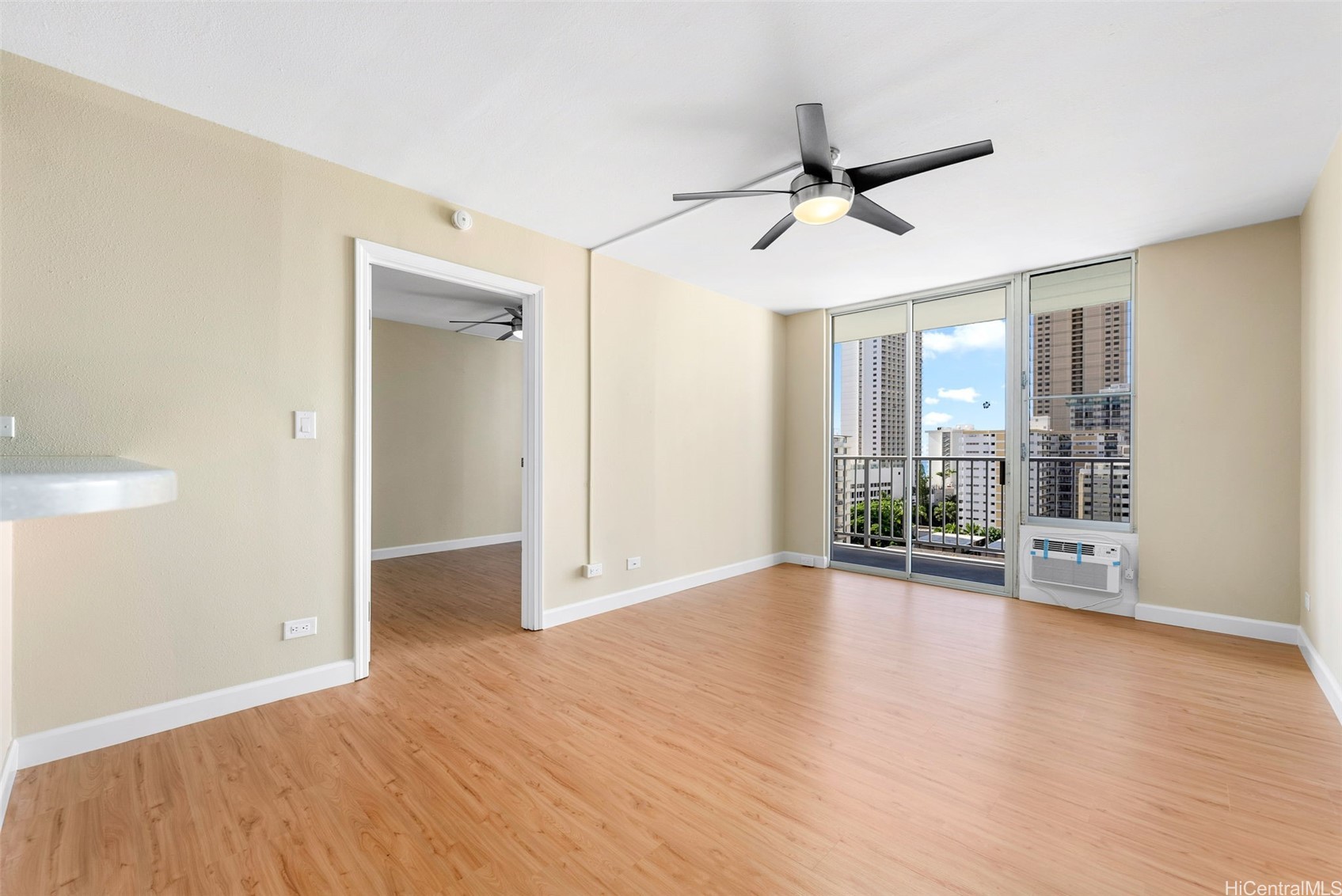 2452 Tusitala Street 1404