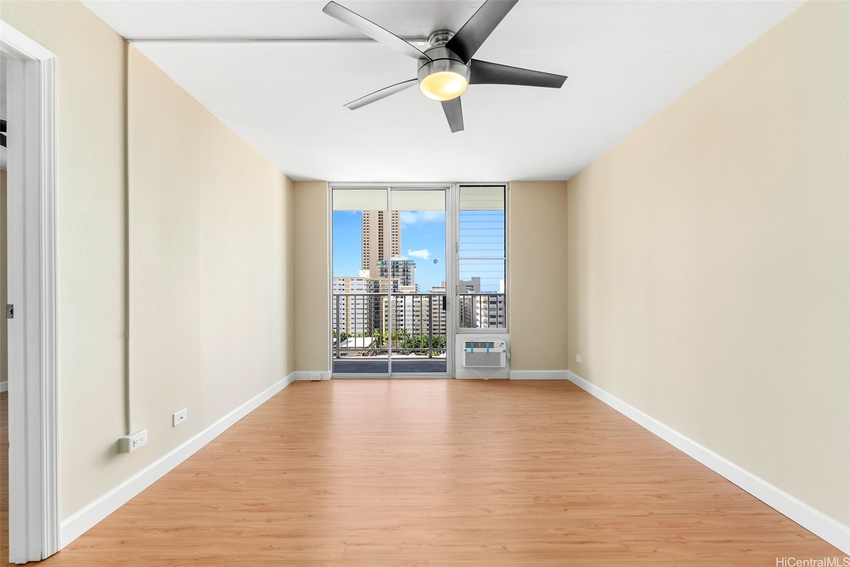 2452 Tusitala Street 1404
