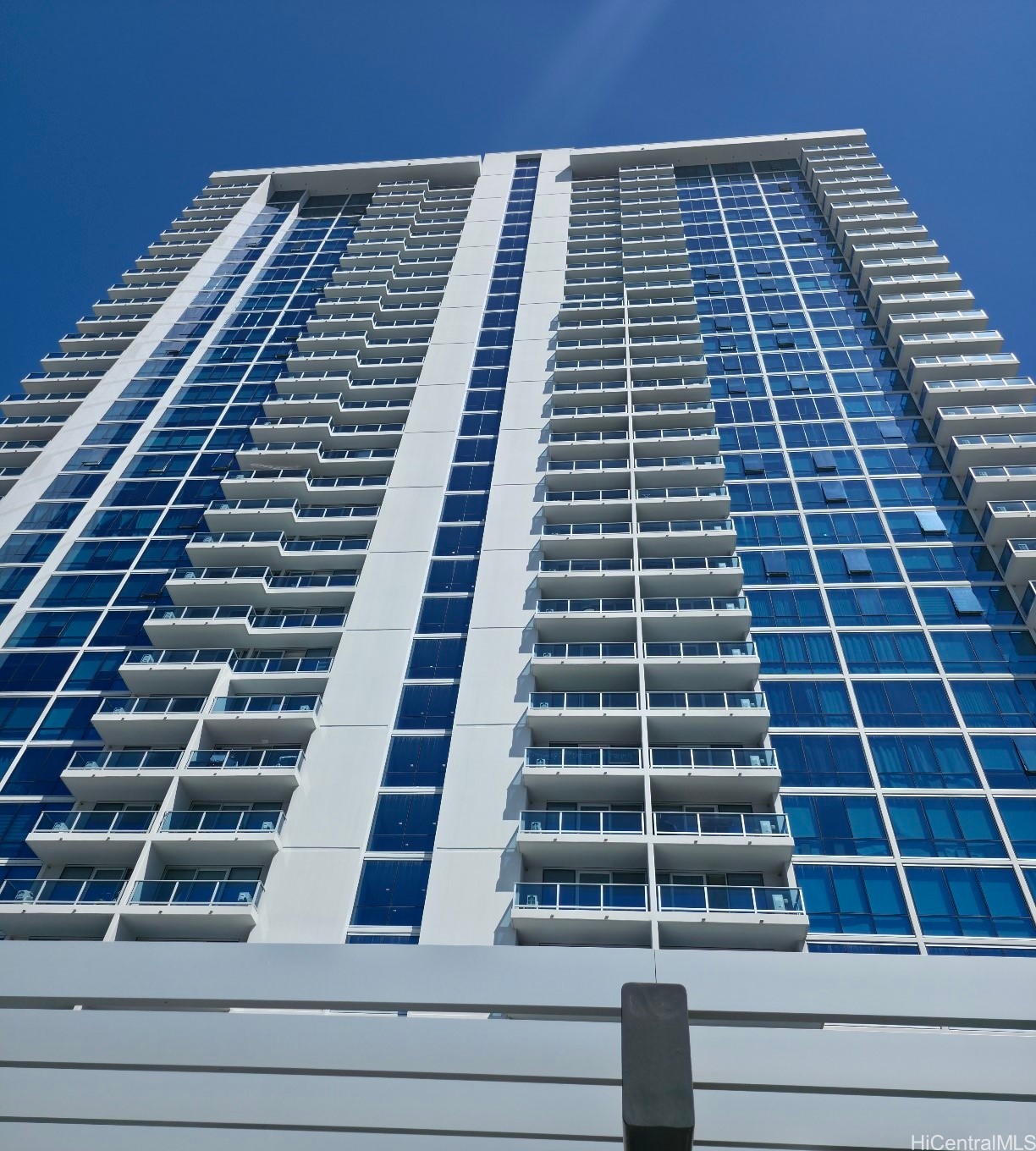 1391 Kapiolani Boulevard 2411