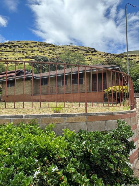85-323 Waianae Valley Road Waianae HI 96792