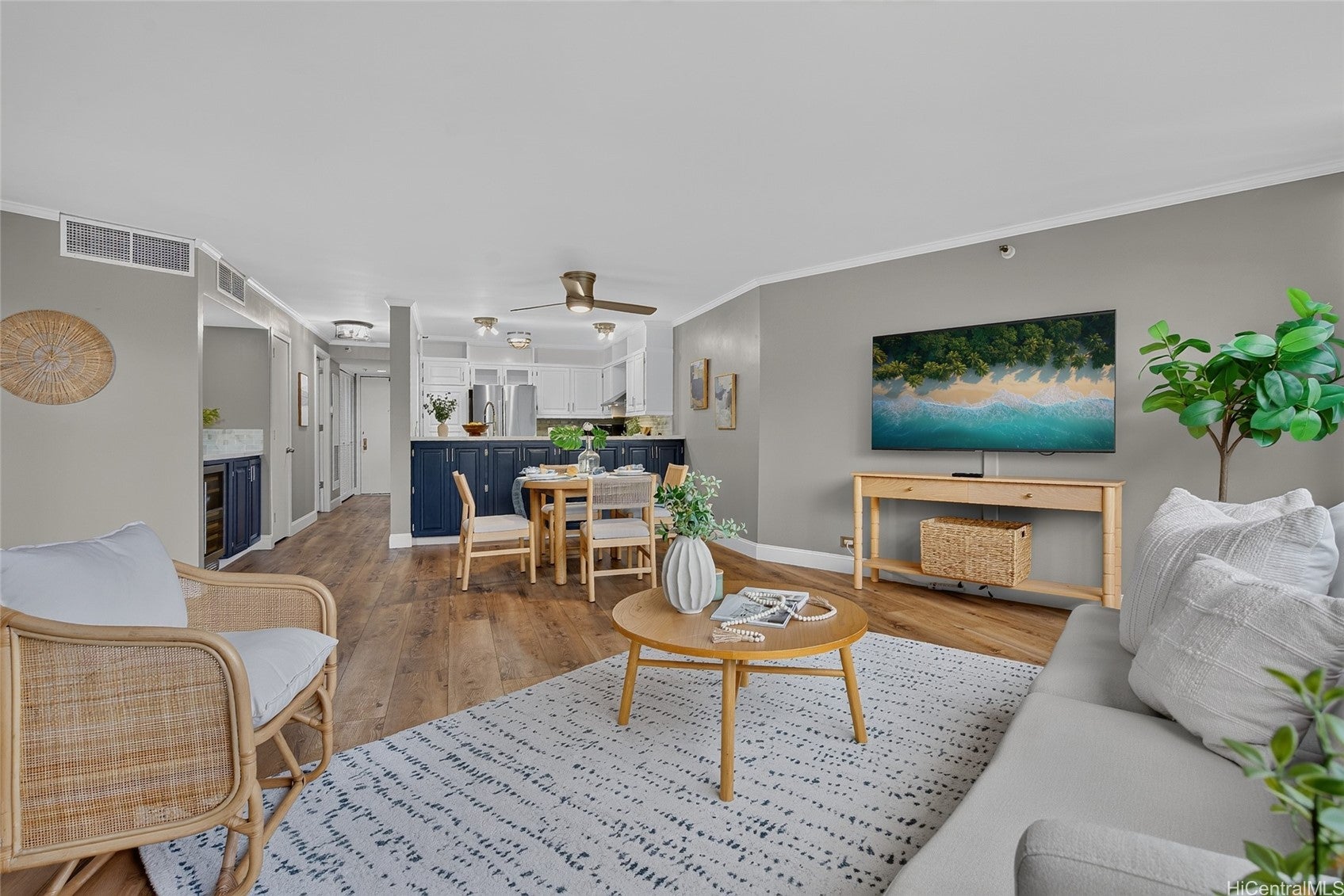 555 Hahaione Street 7D