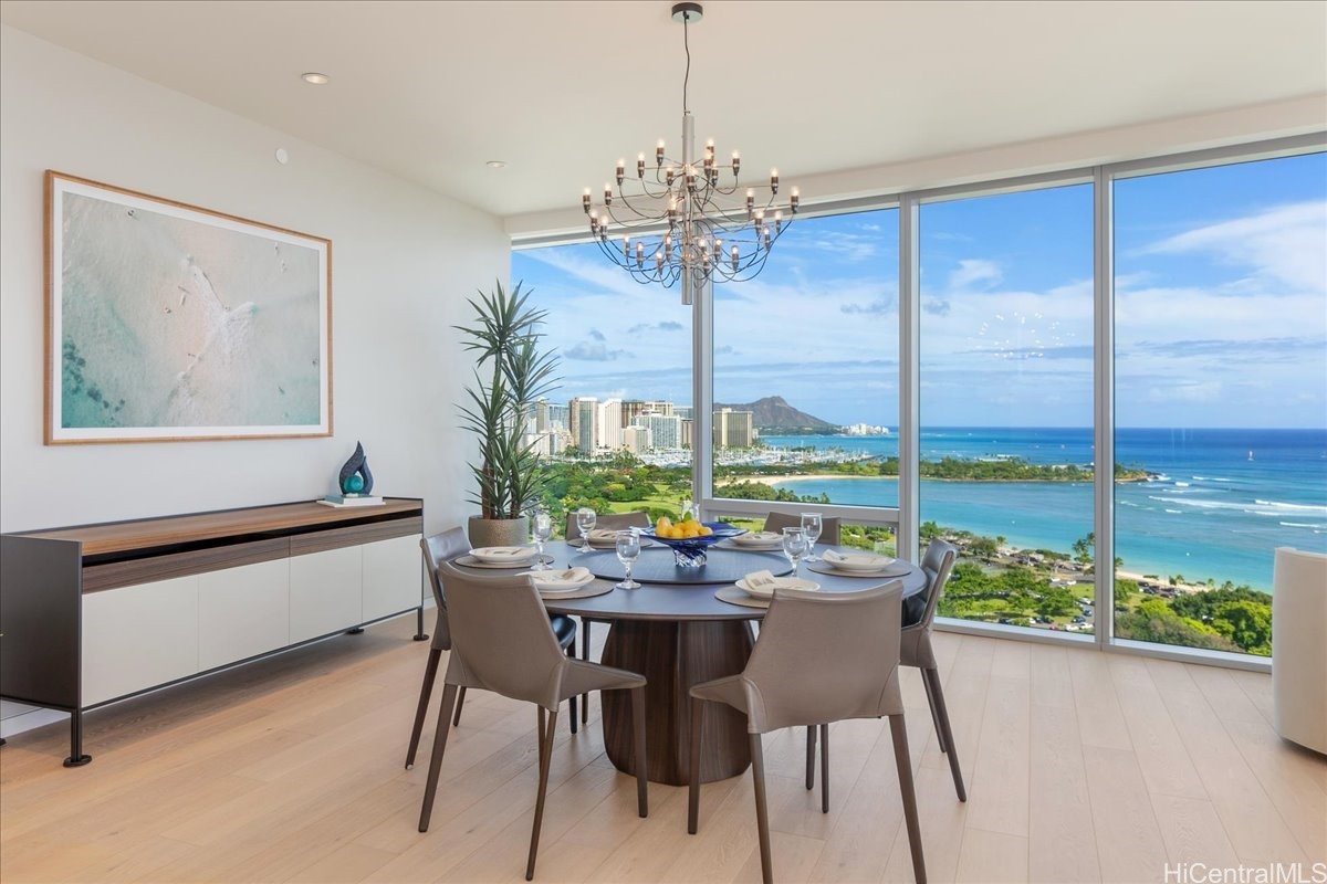 1118 Ala Moana Boulevard 2000/2002