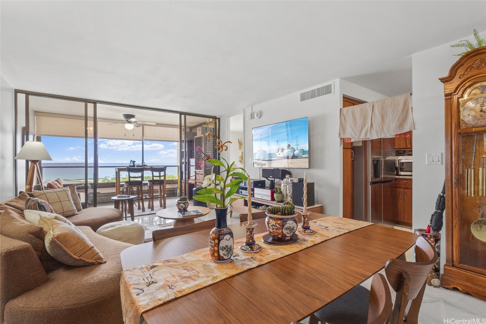 1600 Ala Moana Boulevard 2602