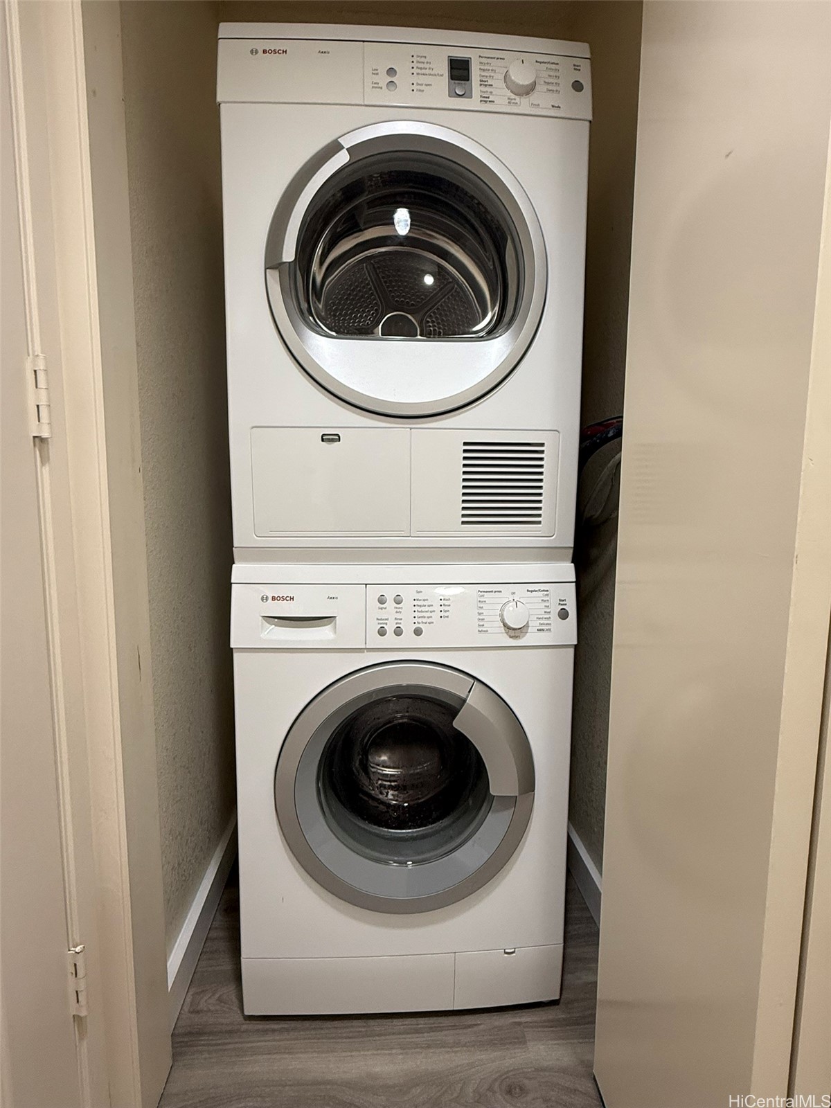 Country Club Village Residential Lease