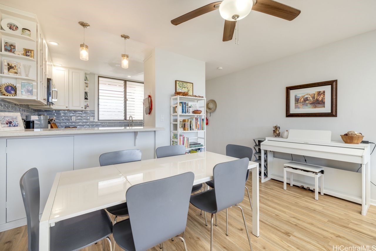 1015 Aoloa Place 448