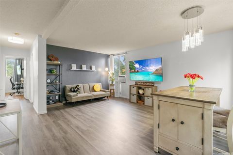 95-644 Hamumu Street H202 Mililani HI 96789