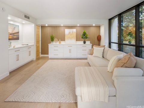 1525 Wilder Avenue 502 Honolulu HI 96822