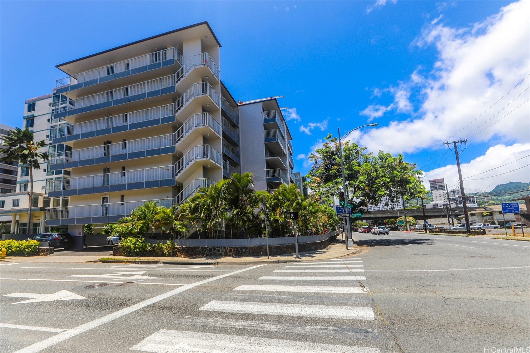 1314 Piikoi Street 201