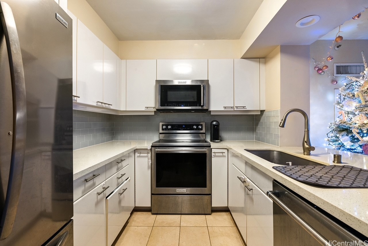 425 South Street 503