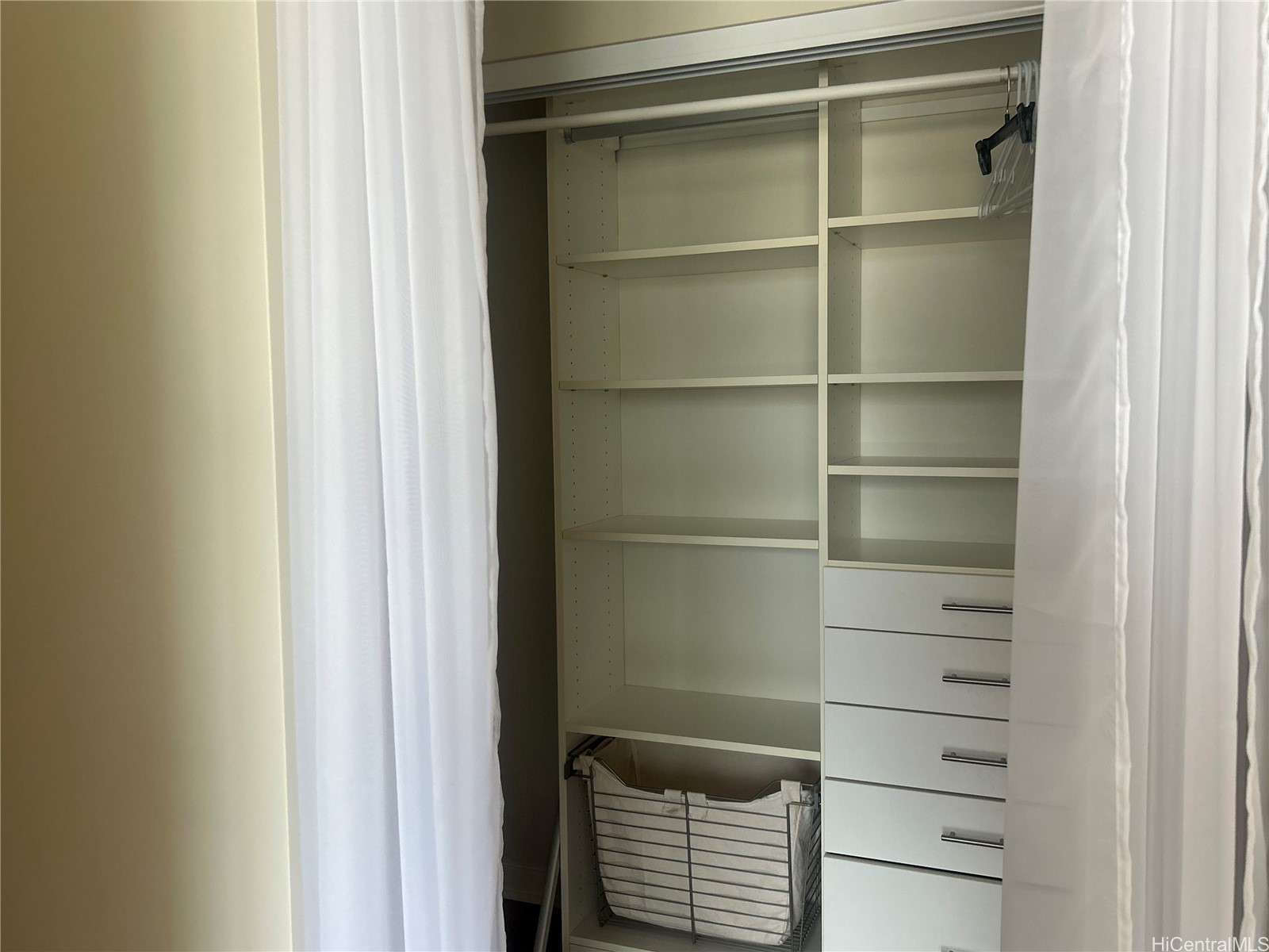 1296 Kapiolani Boulevard II1202