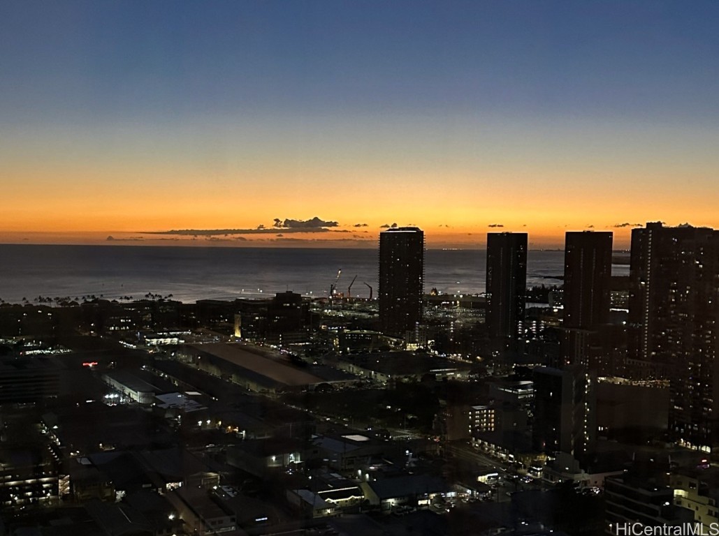 Symphony Honolulu Condominium