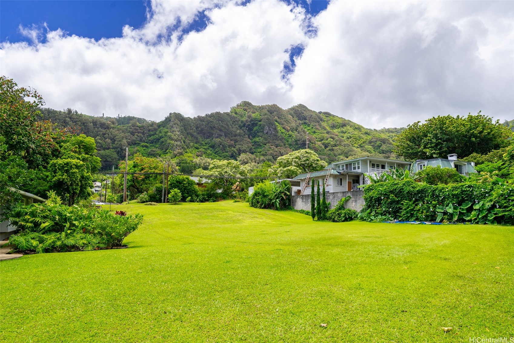 3775 Old Pali Road