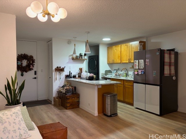 320 Liliuokalani Avenue 2205