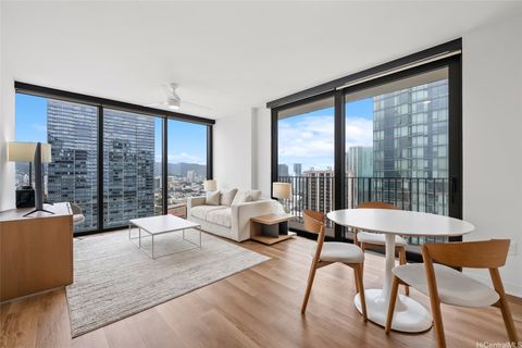 987 Queen Street 2514 Honolulu HI 96814