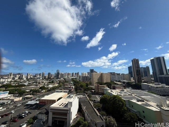 1315 Kalakaua Avenue 1504