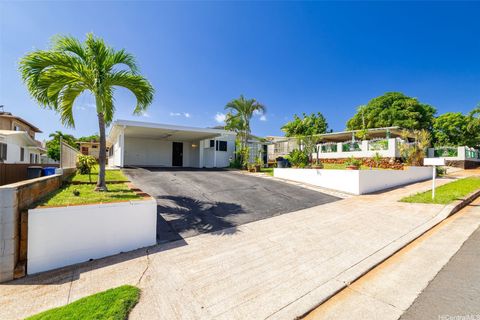 94-326 Kipou Place Waipahu HI 96797