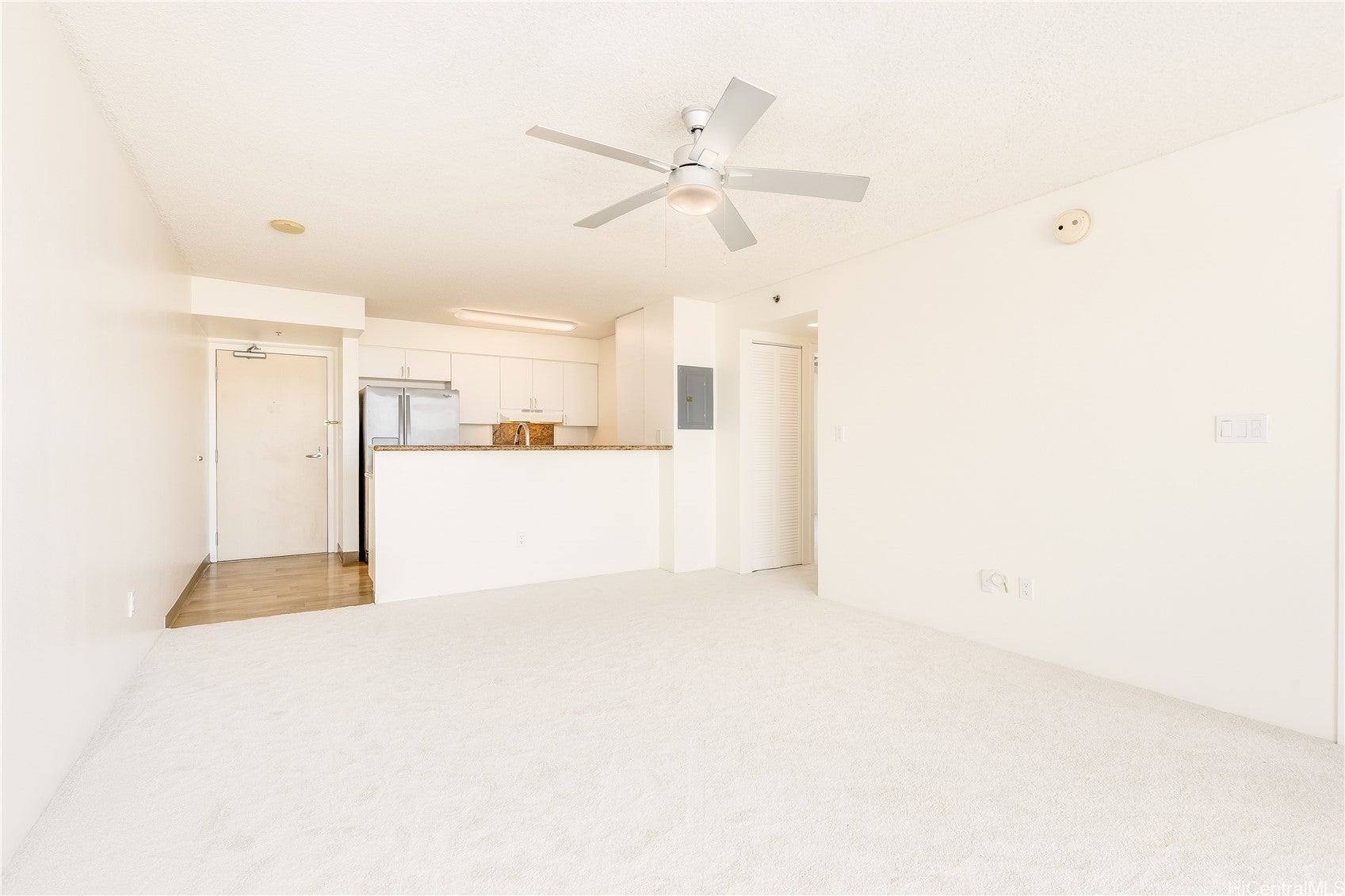 215 N King Street 1511