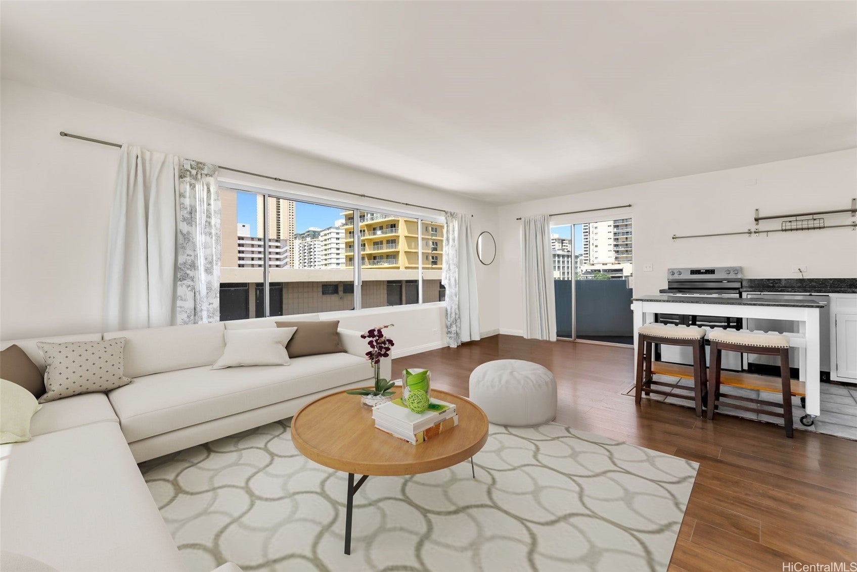 320 Ohua Avenue 401