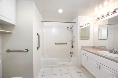 1314 Kalakaua Avenue 908 Honolulu HI 96826