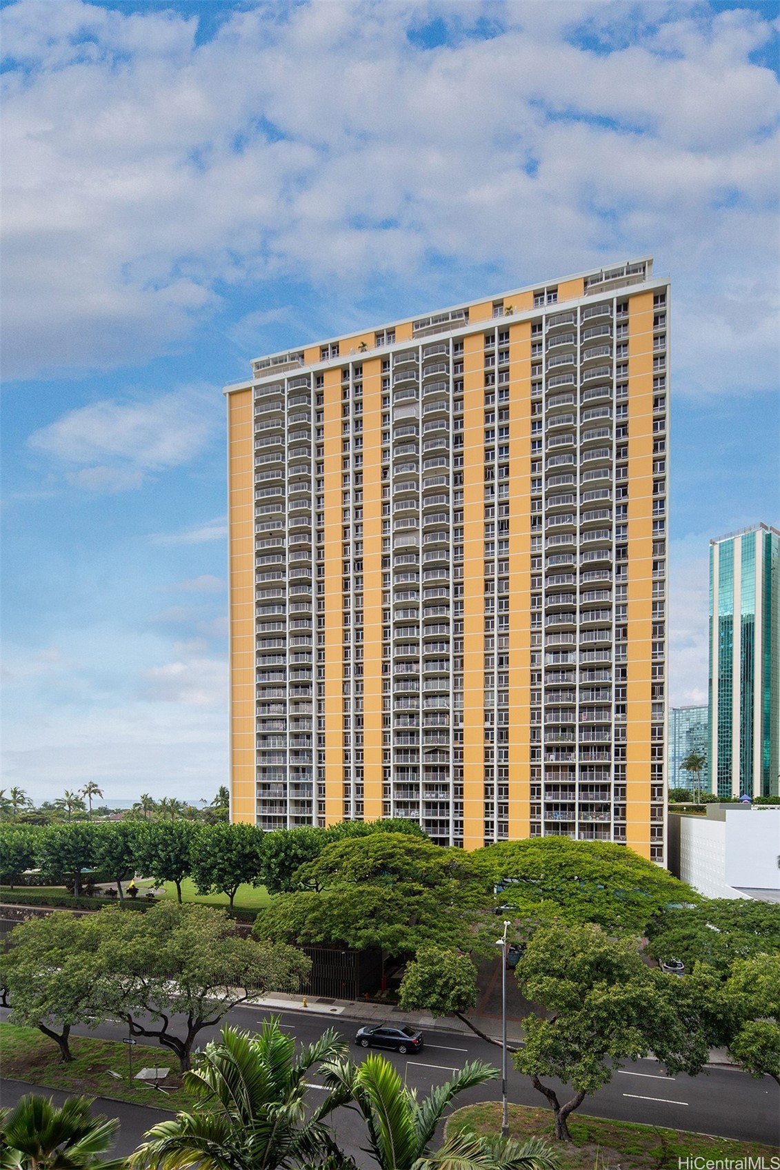 1350 Ala Moana Residential Lease