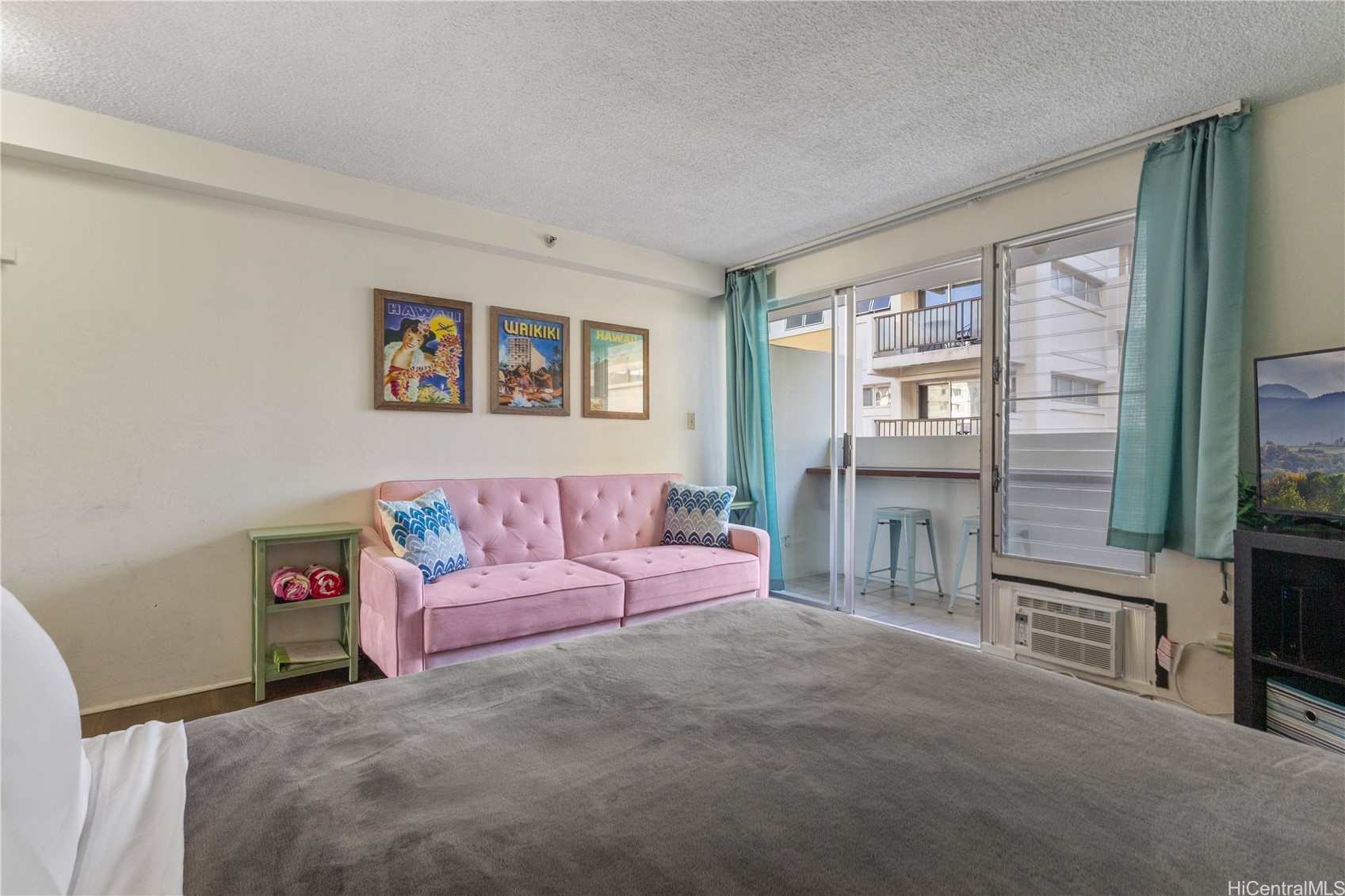 2463 Kuhio Avenue 905