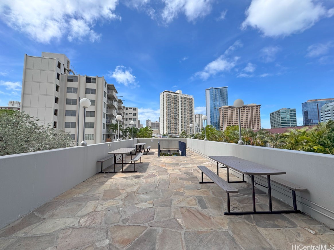 Holiday Manor Residential Lease