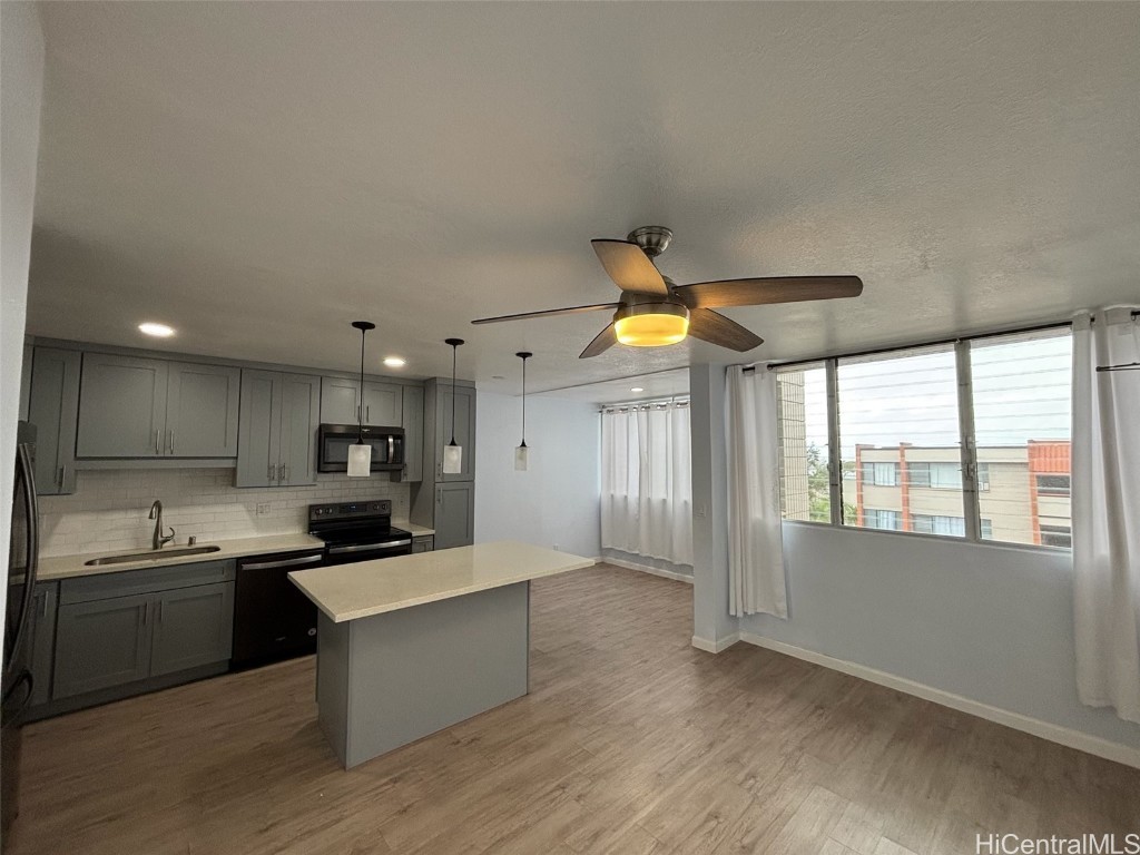 1103 Acacia Road 304