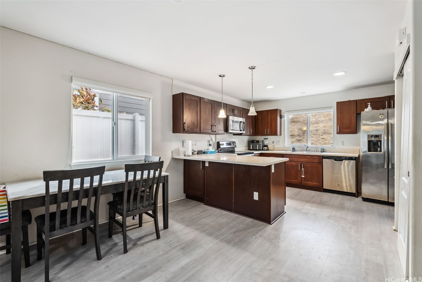 Puuwai Place Duplex