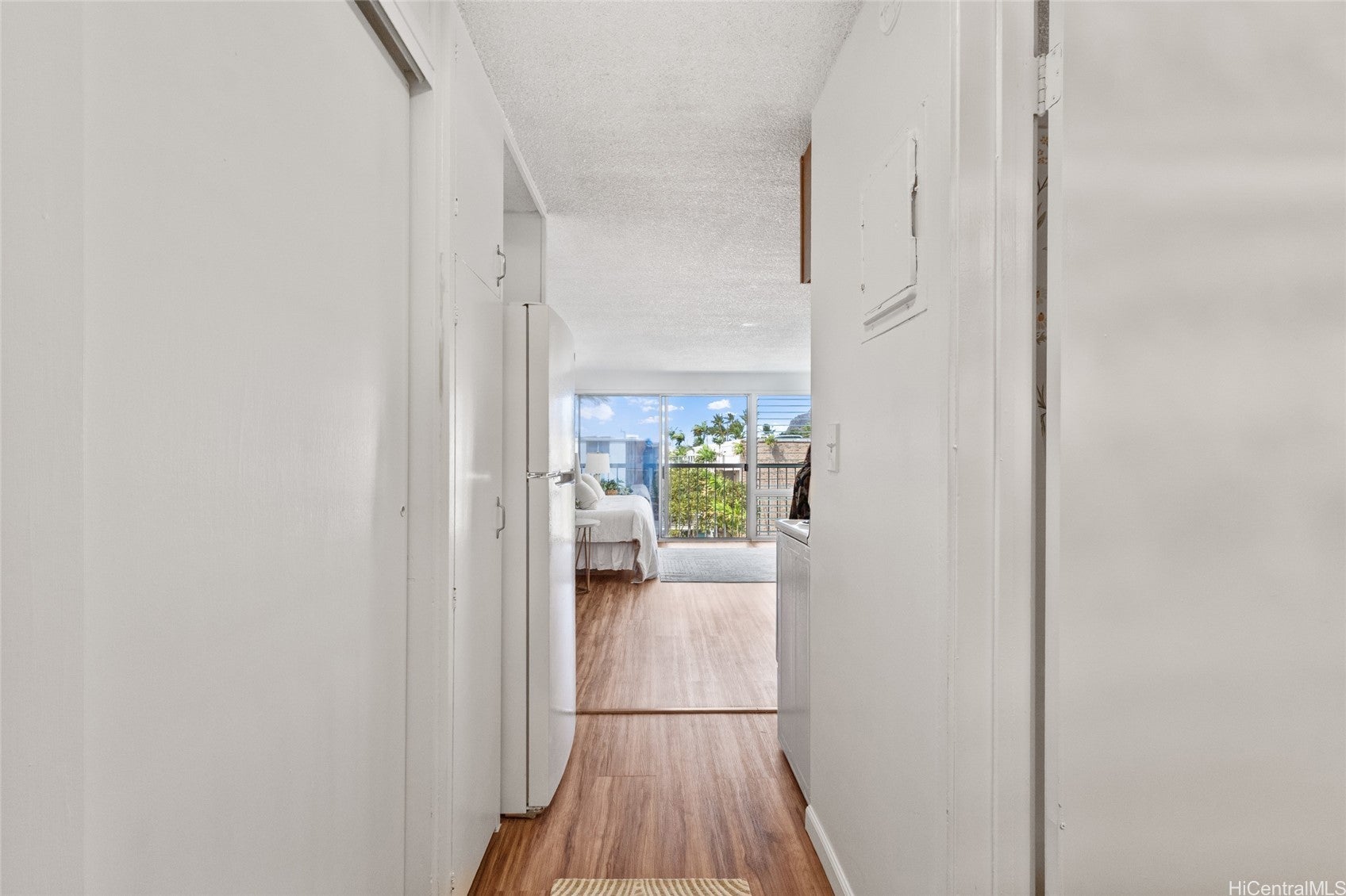 85-175 Farrington Highway C415