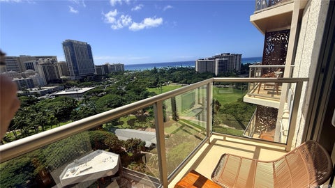 2045 Kalakaua Avenue 1414 Honolulu HI 96815