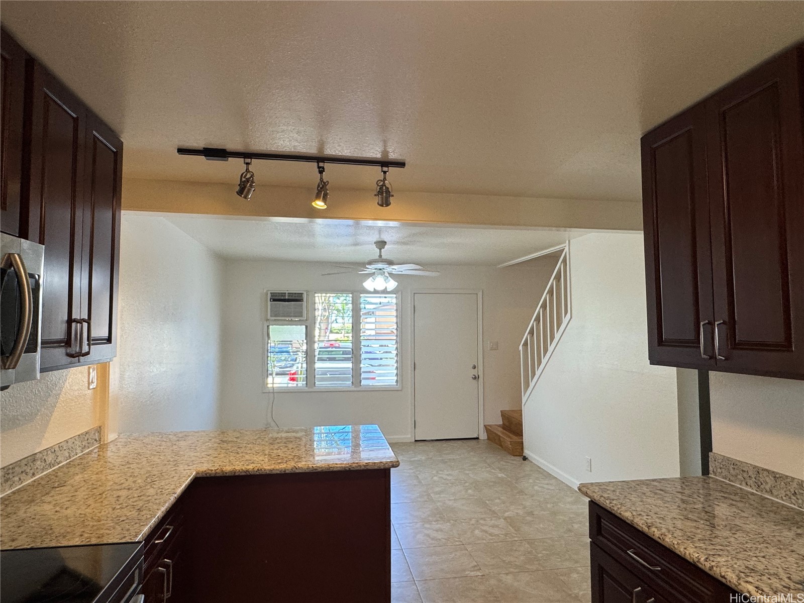 98-1392 Hinu Place 31