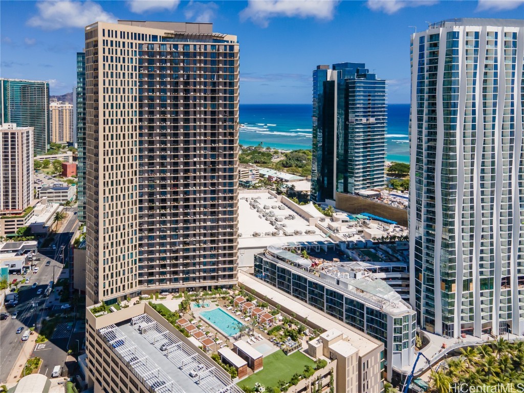 Aalii Condominium