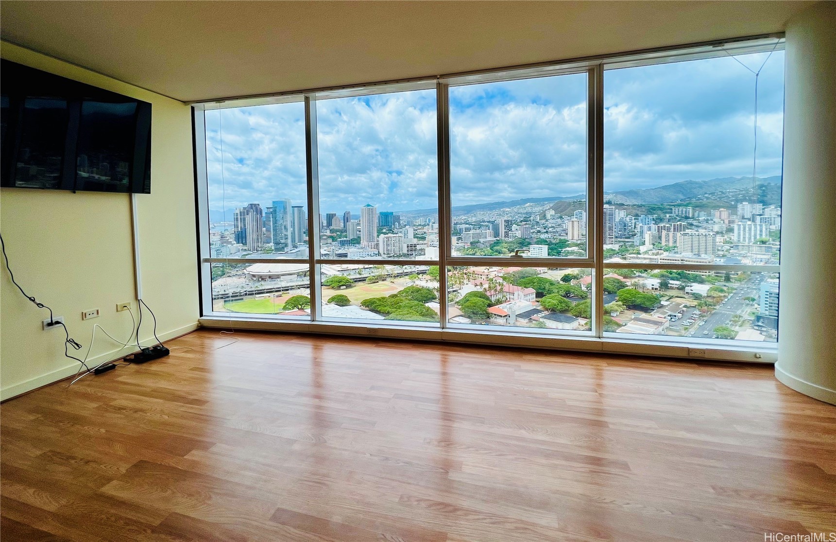 1288 Kapiolani Boulevard I3701