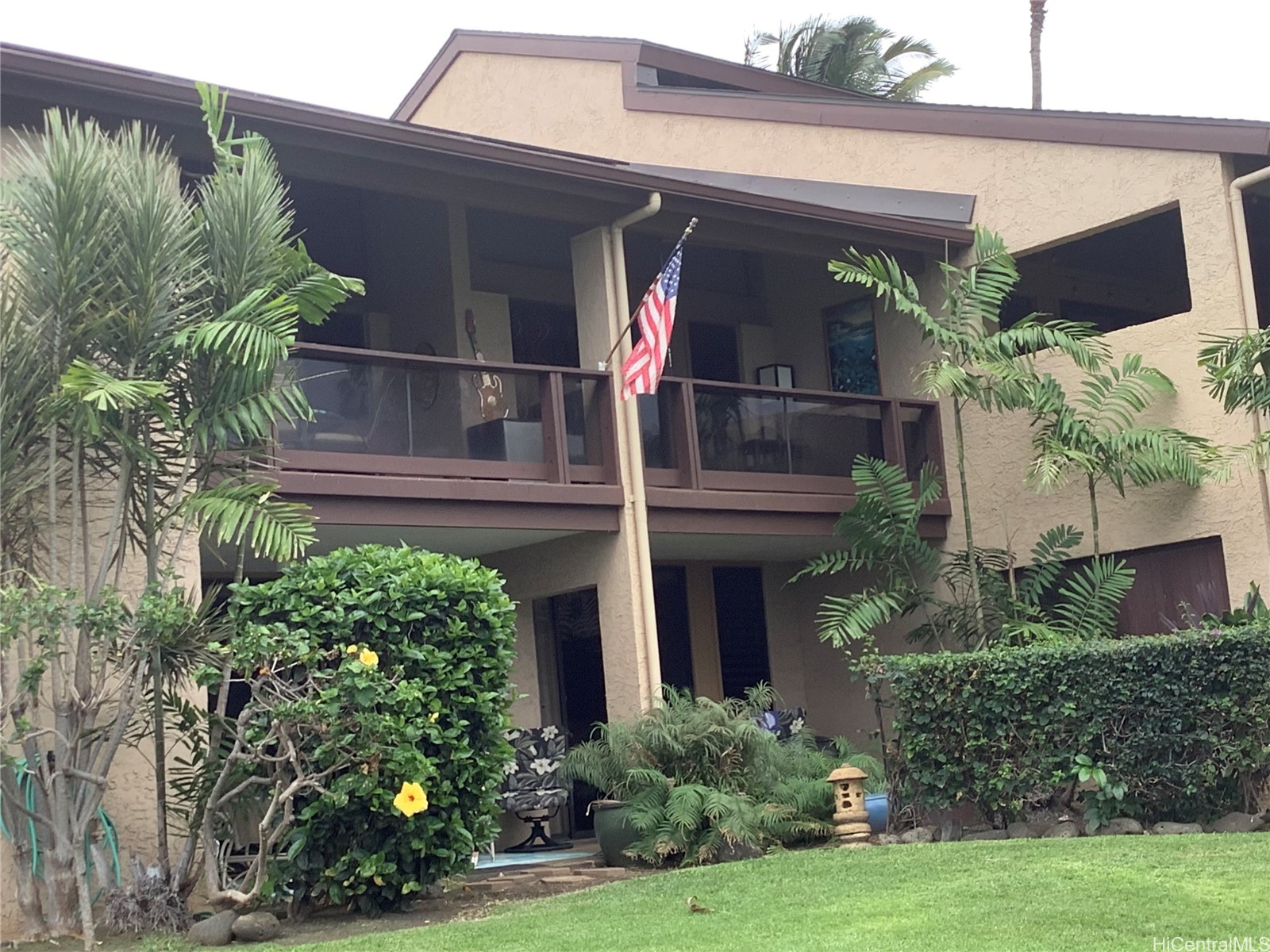 68-3840 Lua Kula Street E-202